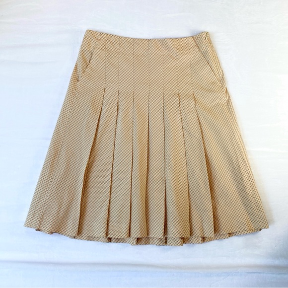 Theory Dresses & Skirts - Theory Pleated Skirt Checkered Print 6 Tan